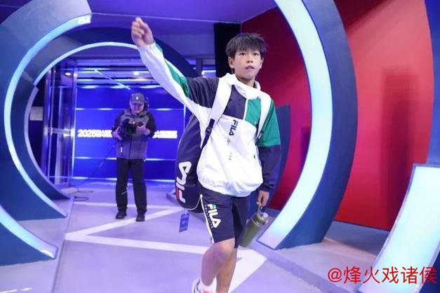 中网冠军专属体验 2025钻石杯总决赛璀璨绽放! 中网冠军专属体验 2025钻石杯总决赛璀璨绽放!