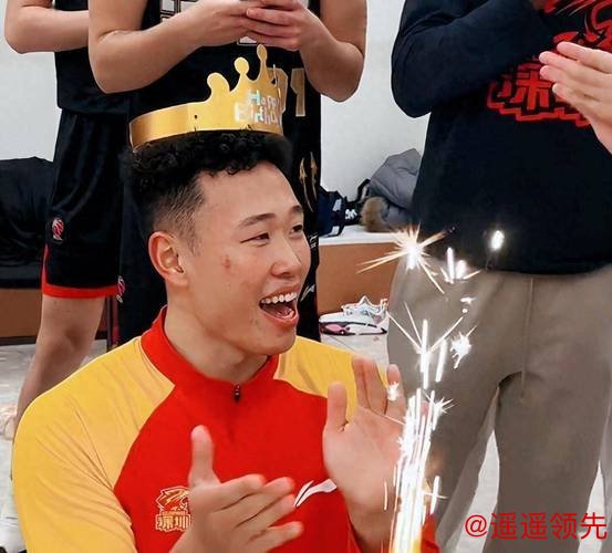 亚洛狂砍31分被喷刷子，<a href=